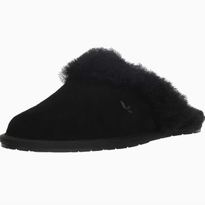 UGG slipper by Koolburra black size10